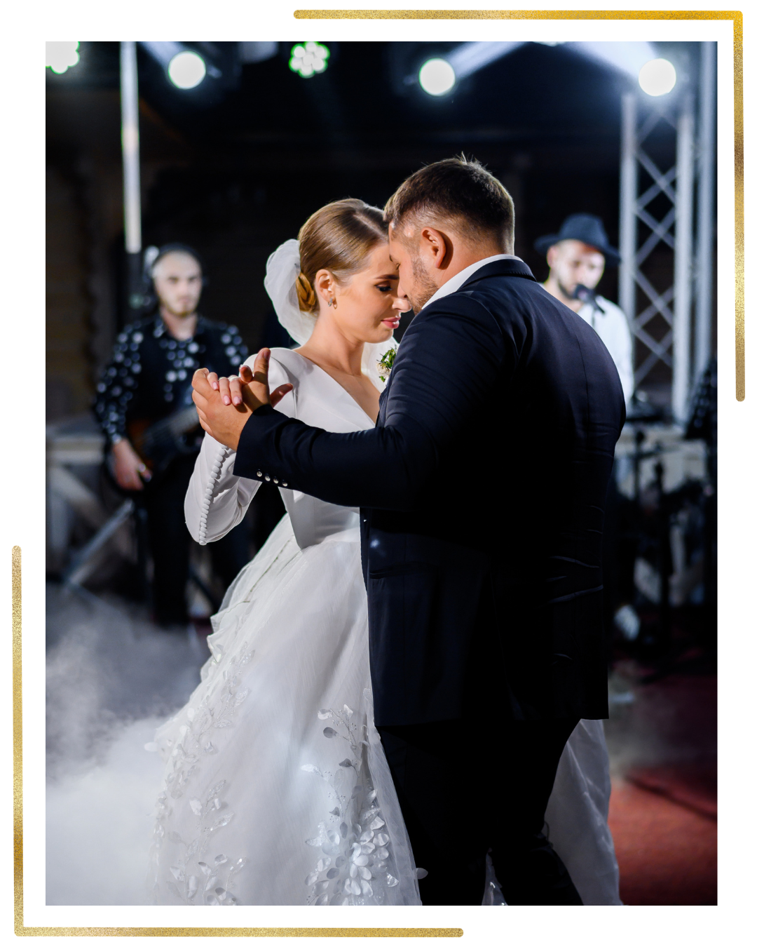 Medley classique avec valse et rock pour ouverture de bal à Bordeaux.